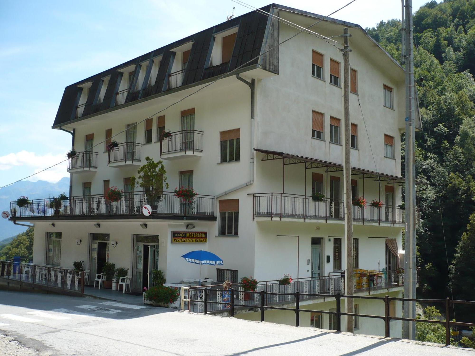 Albergo Ristorante Regina Bognanco Exterior foto